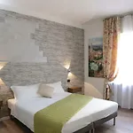 Aurelia Pensionat 4*