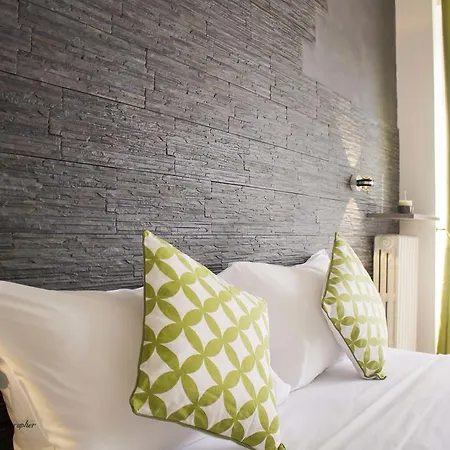 Aurelia Guest house