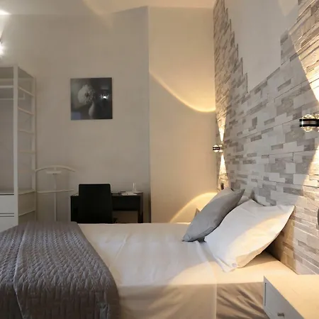 Aurelia Guest house 3*