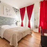Aurelia بيت ضيافة 4*
