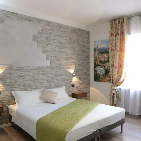Aurelia Pensión 4*